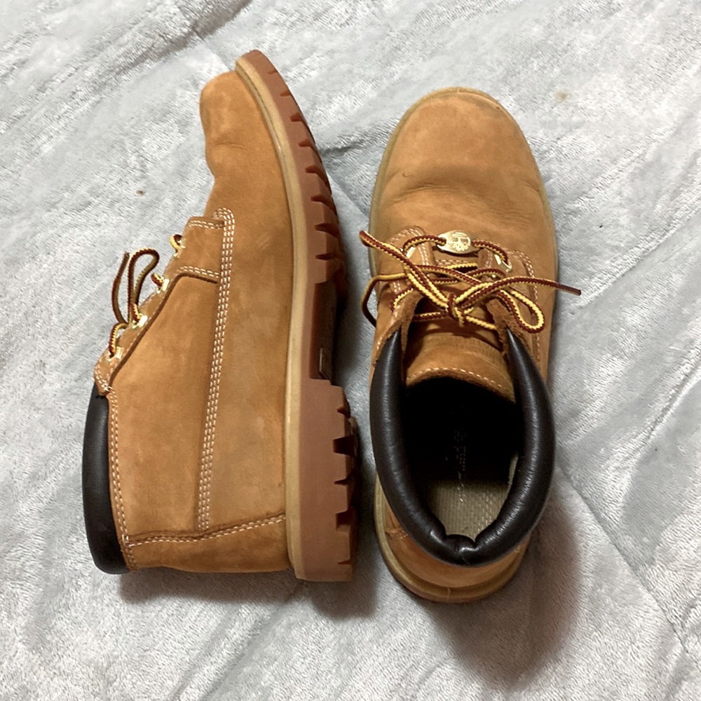 Brown Timbs 🐻